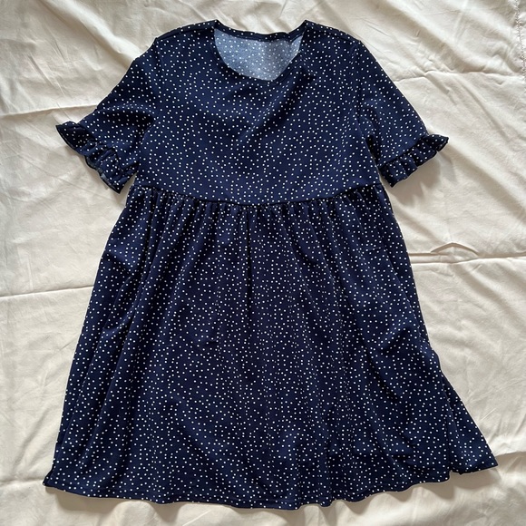 ROMWE Dresses & Skirts - Romwe Flared Swing Dress - Size XL